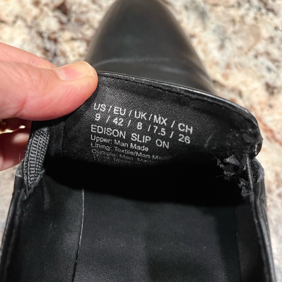 Reaction Kenneth Cole. - Picture 4 of 5